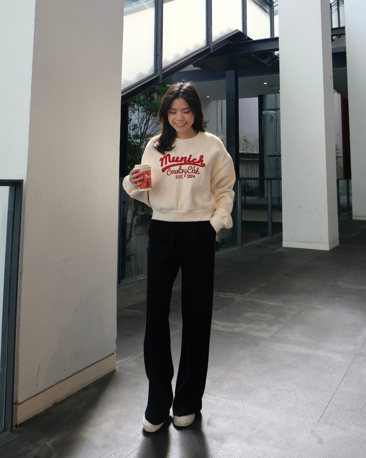 Munich Hoodies 奶白色