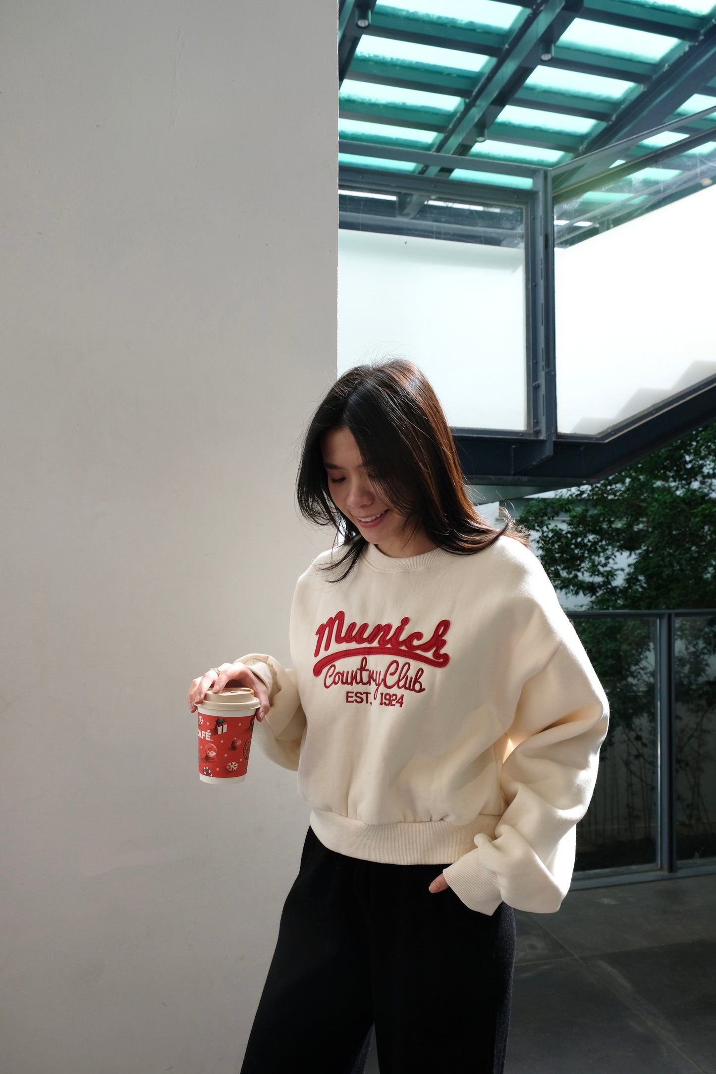 Munich Hoodies 奶白色