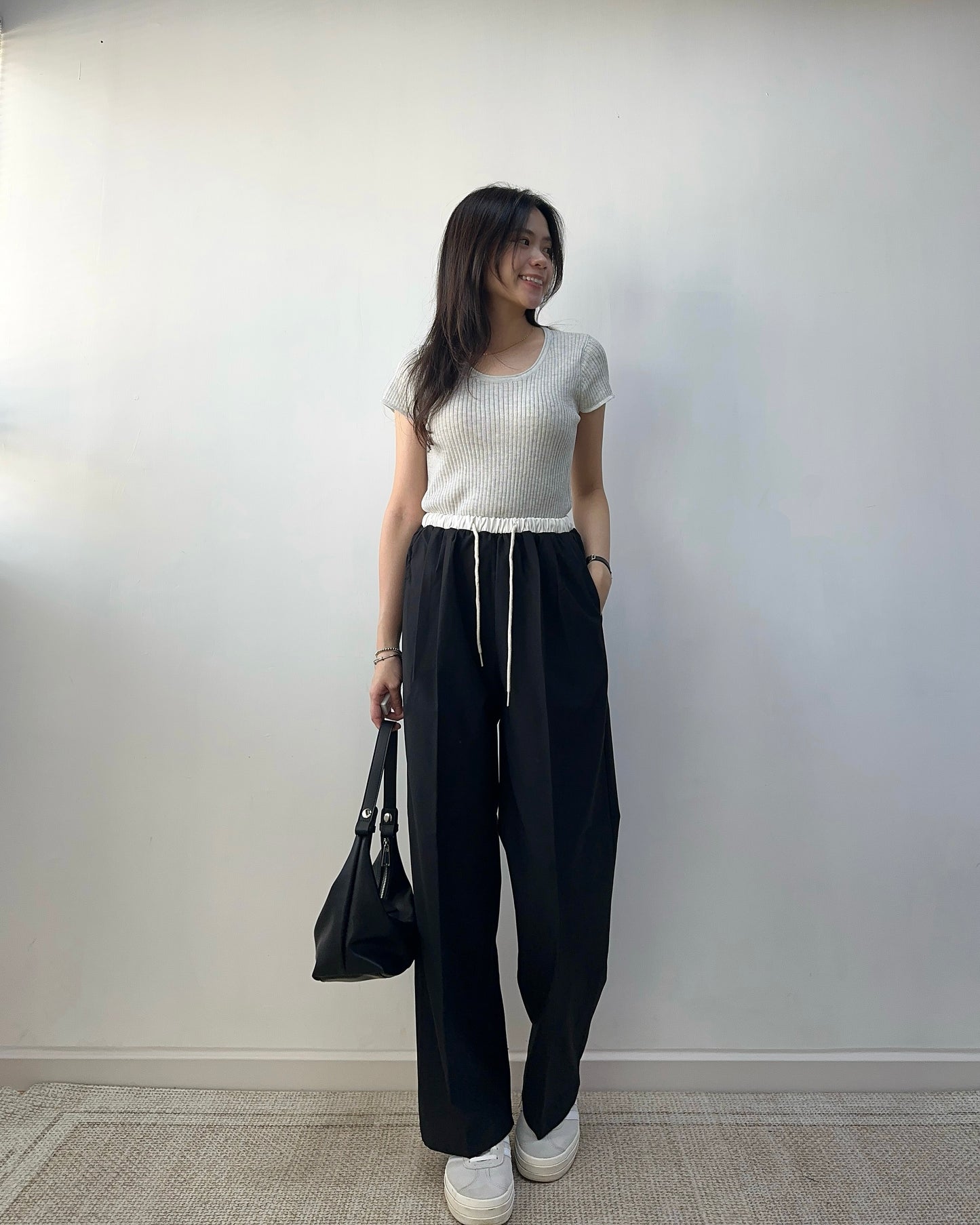 白邊挺身扯布褲