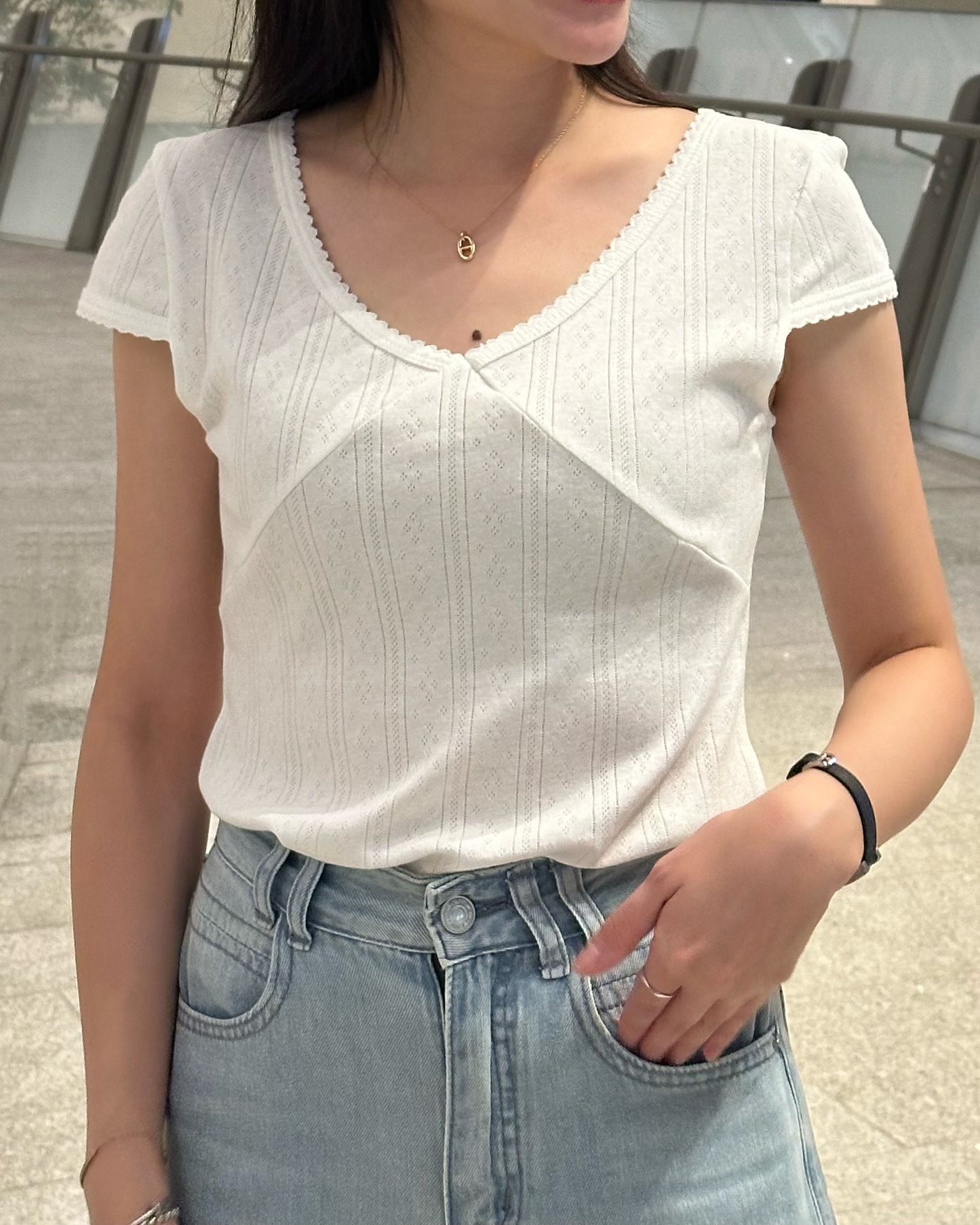 暗花紋V Top