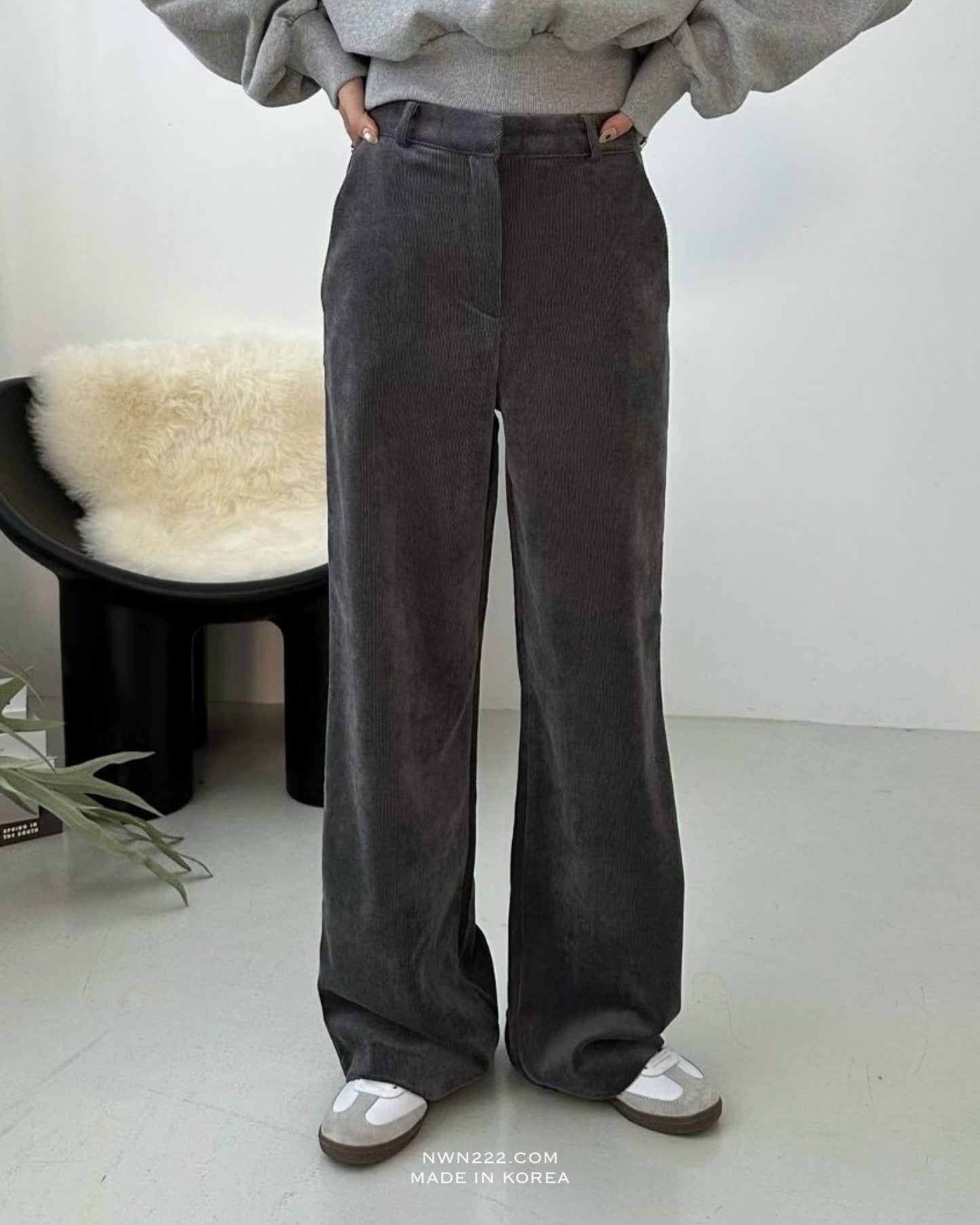 《現貨》燈芯絨面直筒褲