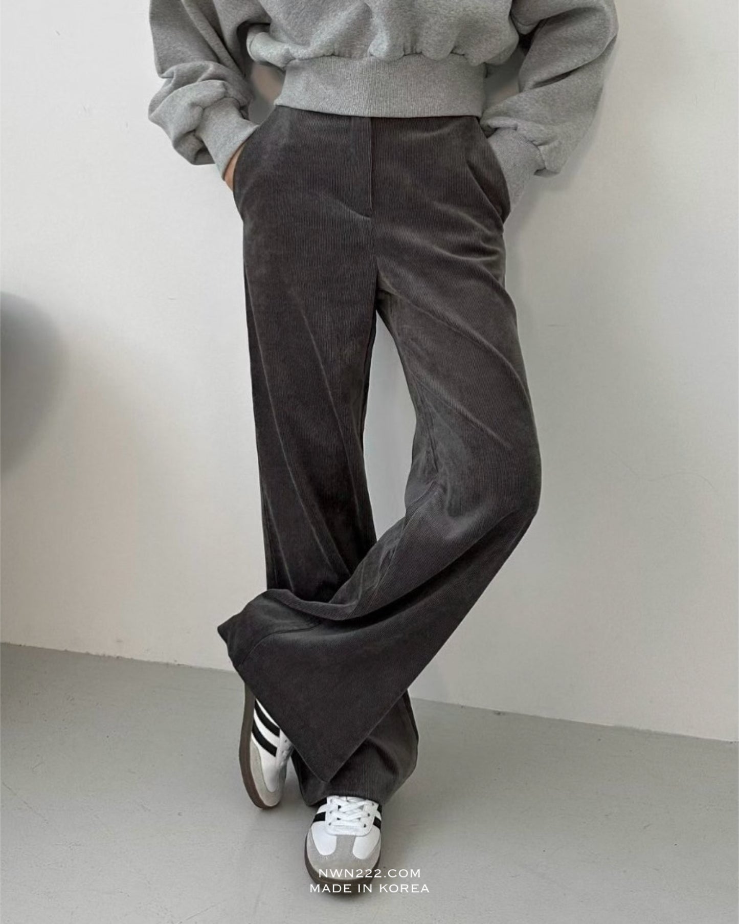 《現貨》燈芯絨面直筒褲