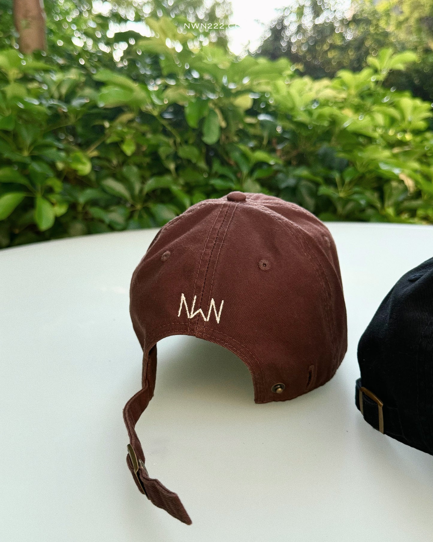 À part 【 NWN222 8th Anniversary Cap 】