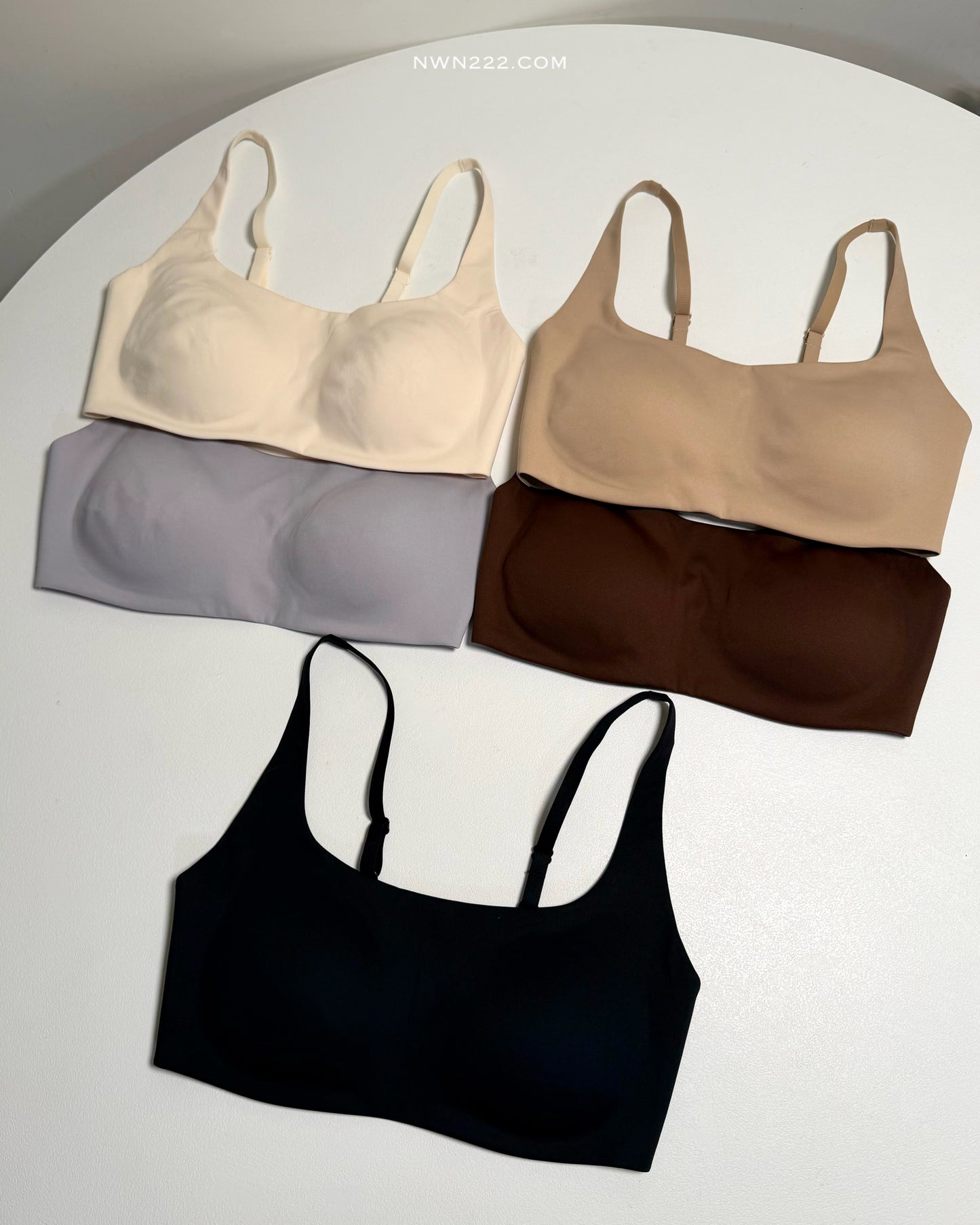 The second skin bar top ￼