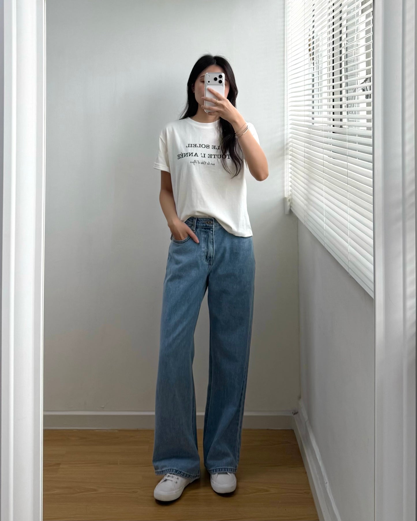 Le Soleil Tee