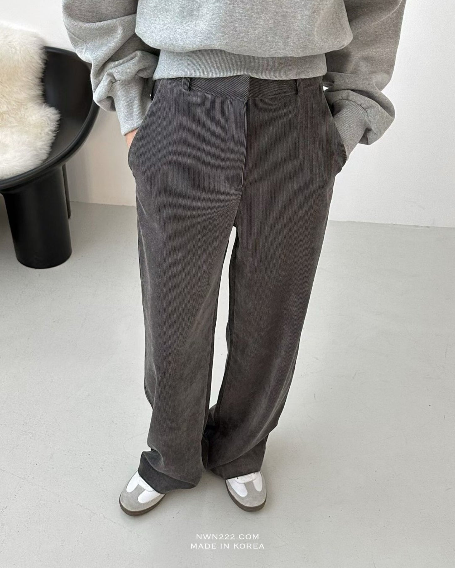 《現貨》燈芯絨面直筒褲