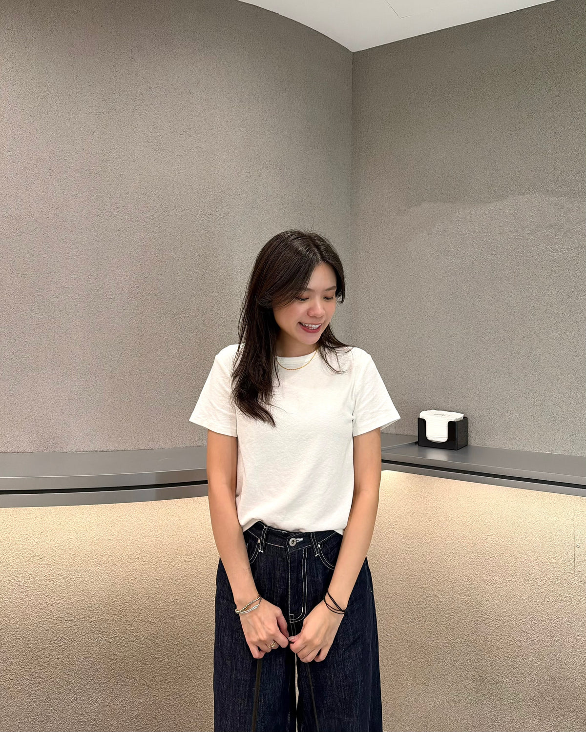 暗紋短Tee