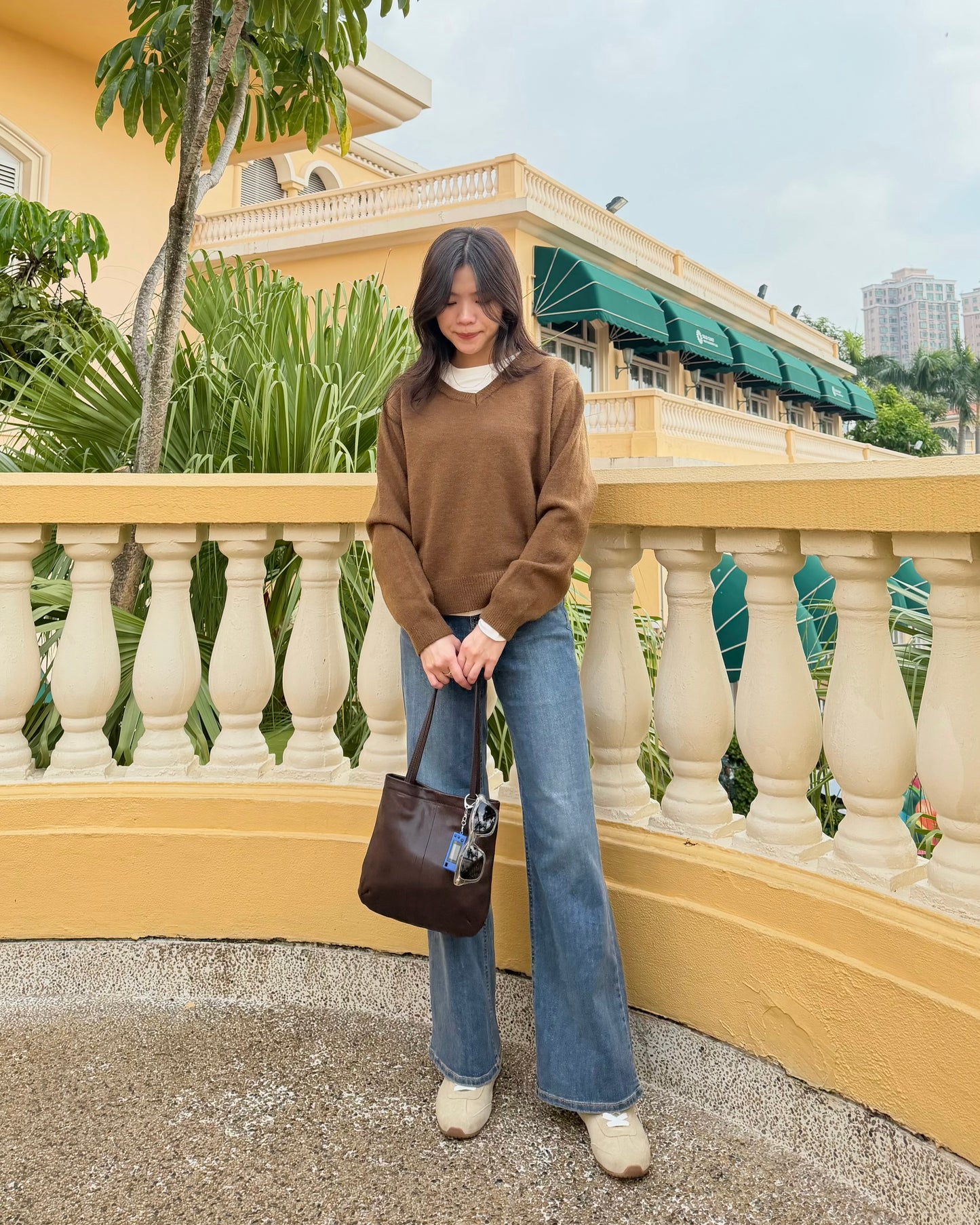 【預訂】方包真羊皮袋