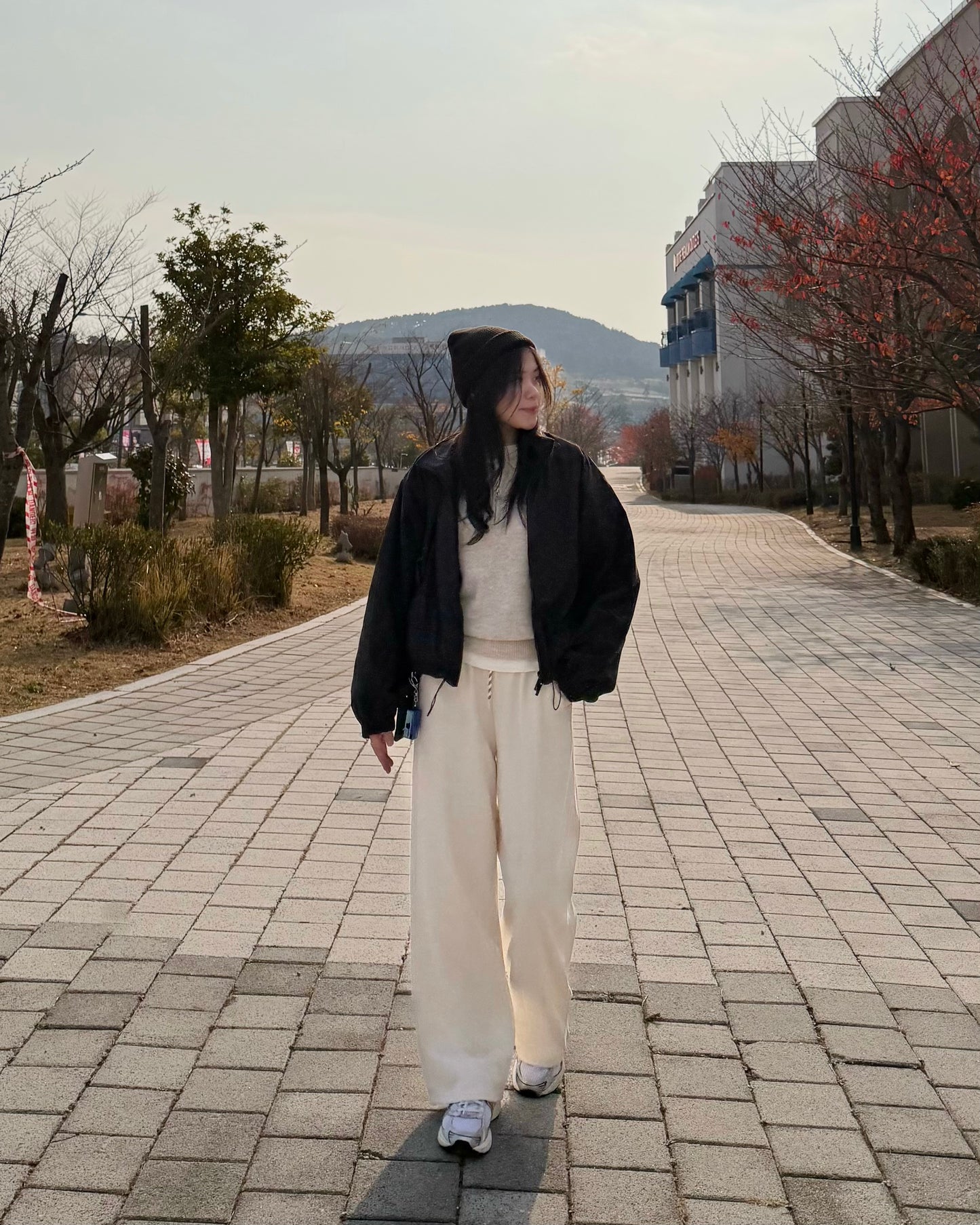 霧面雙拉鍊短外套