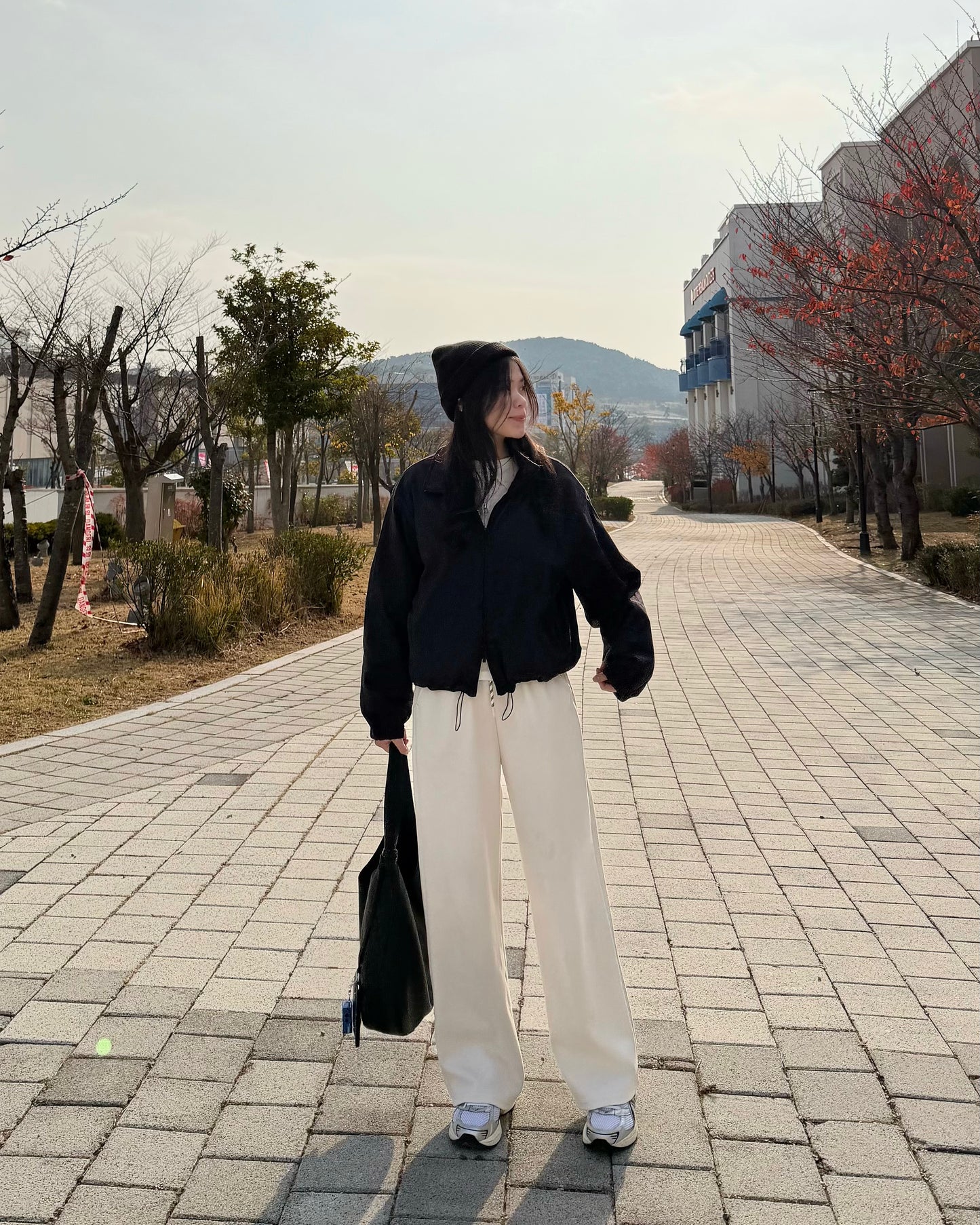 霧面雙拉鍊短外套