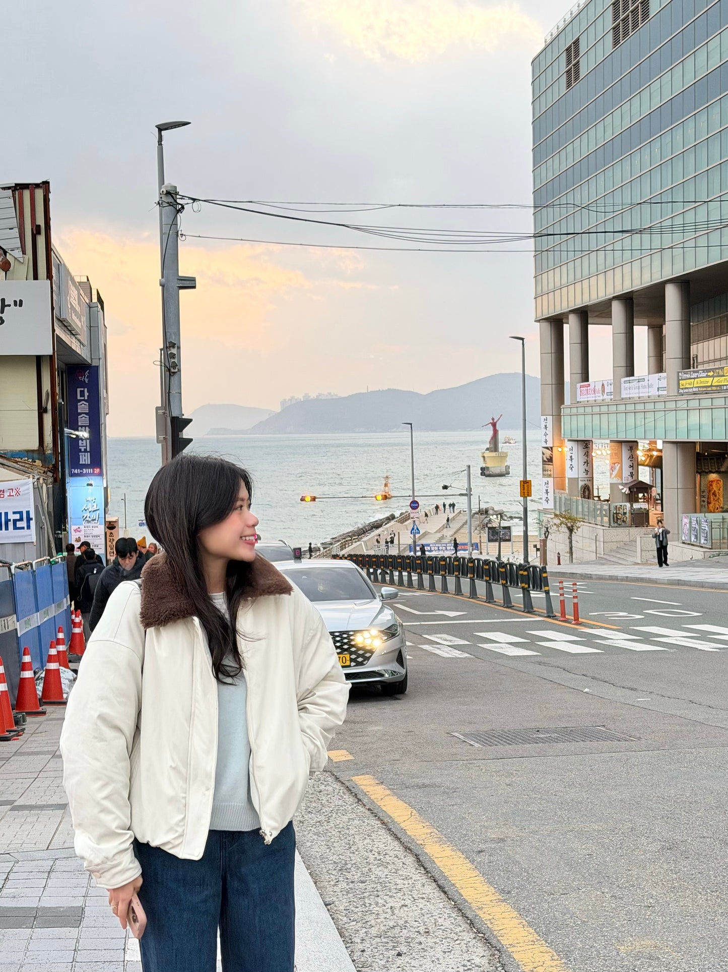 反領羊羔毛短羽絨