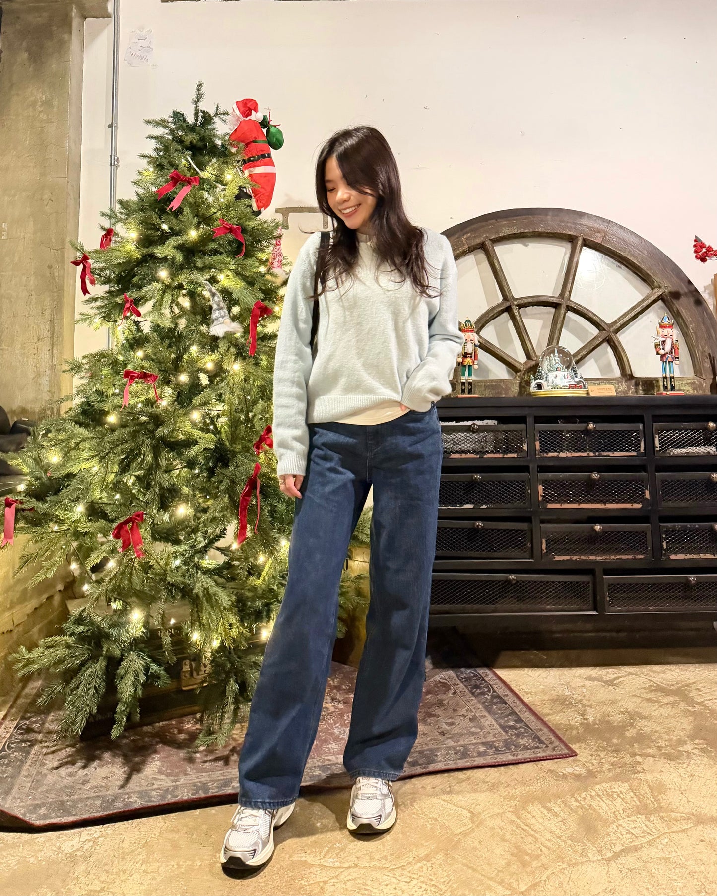 深藍天鵝絨直筒長牛