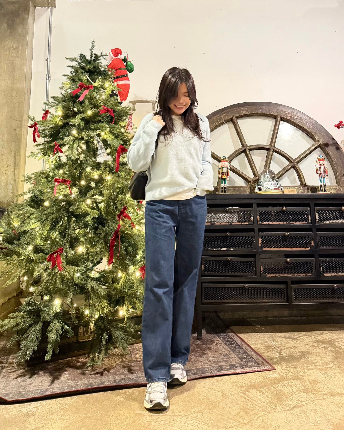 深藍天鵝絨直筒長牛