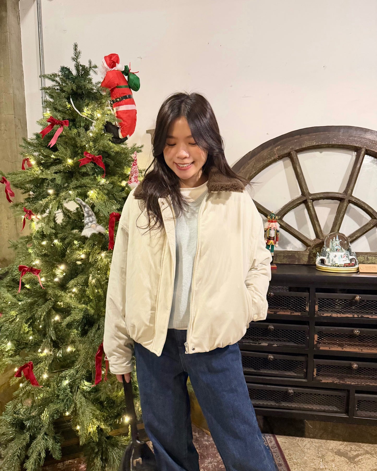 反領羊羔毛短羽絨