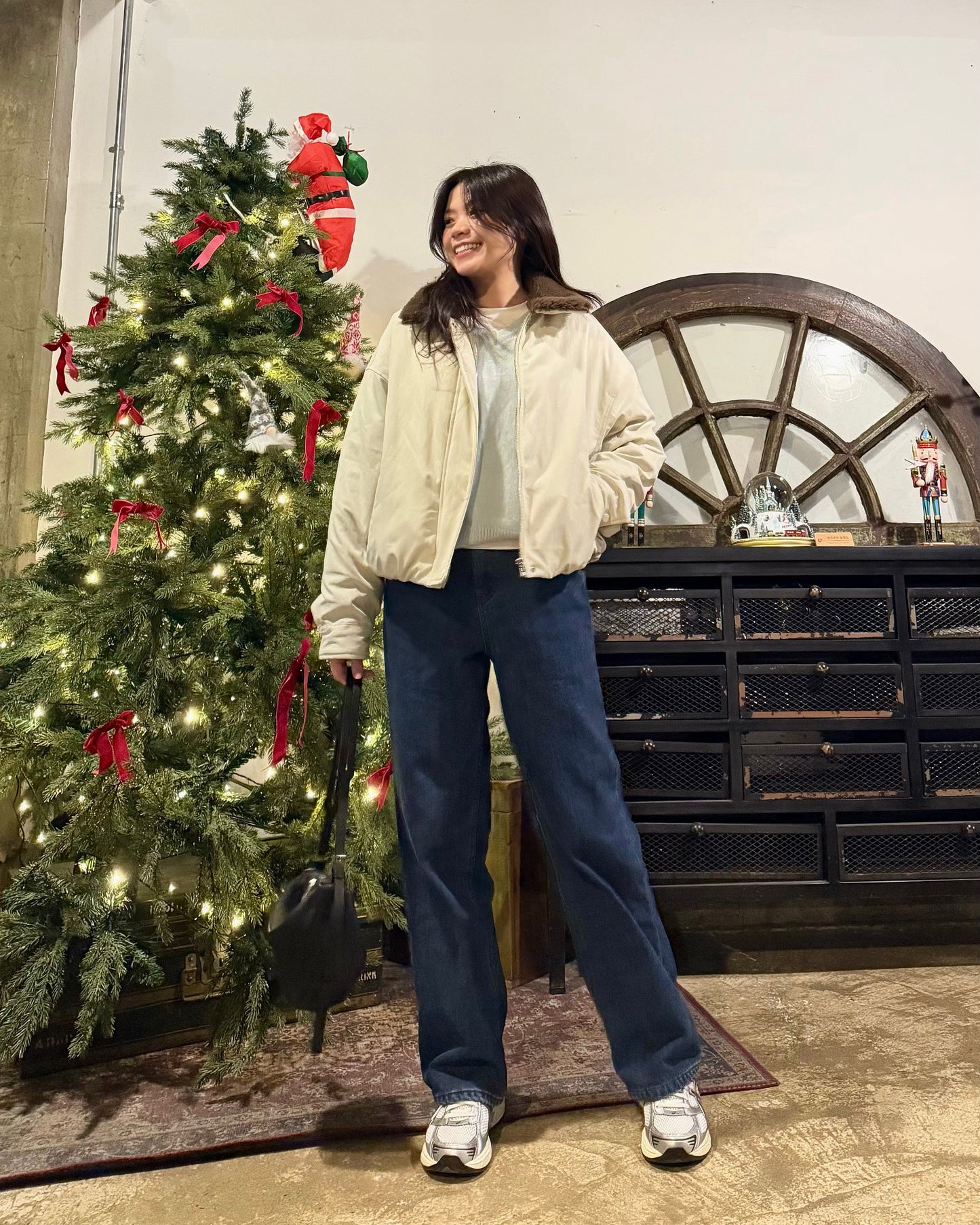 深藍天鵝絨直筒長牛