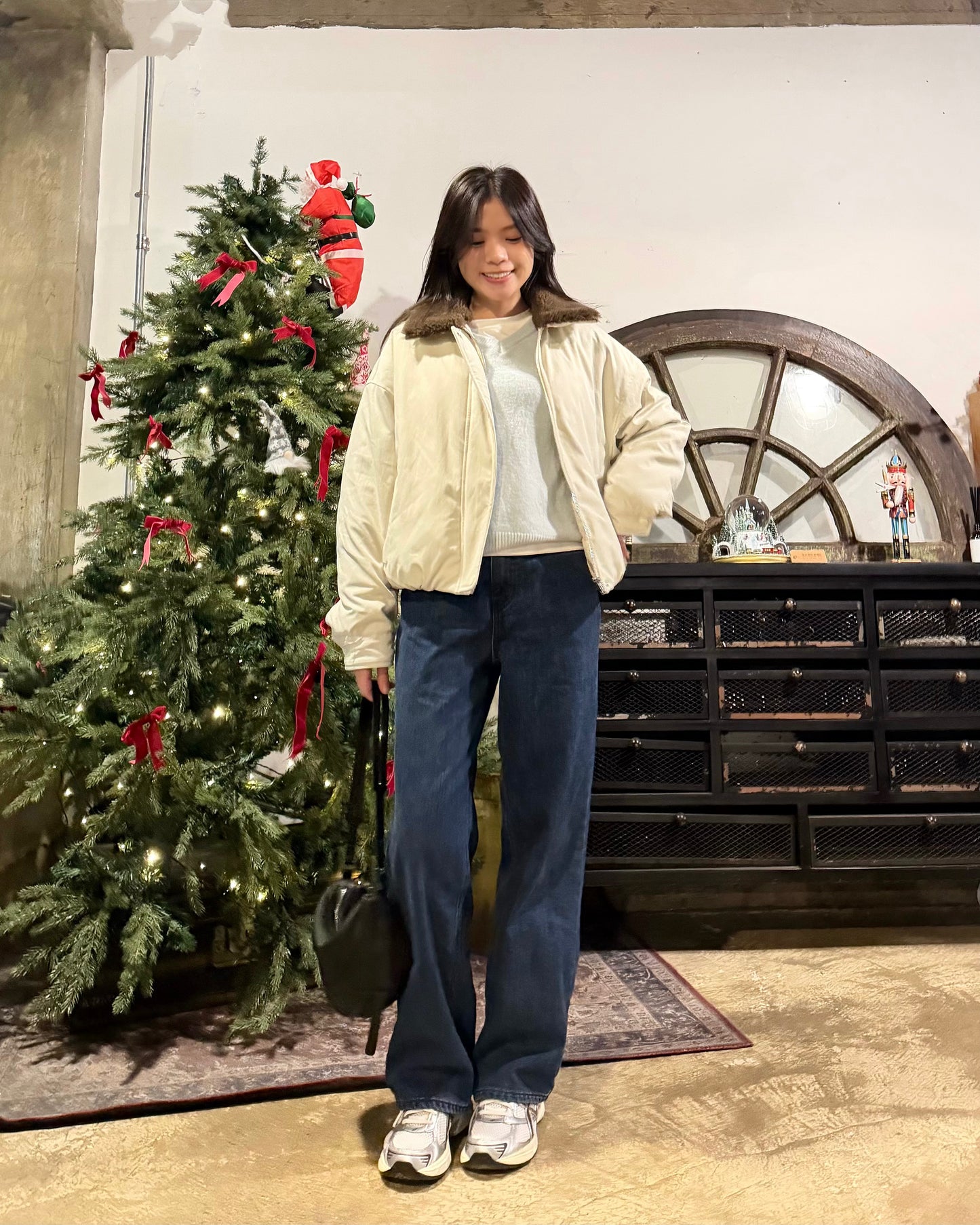 深藍天鵝絨直筒長牛