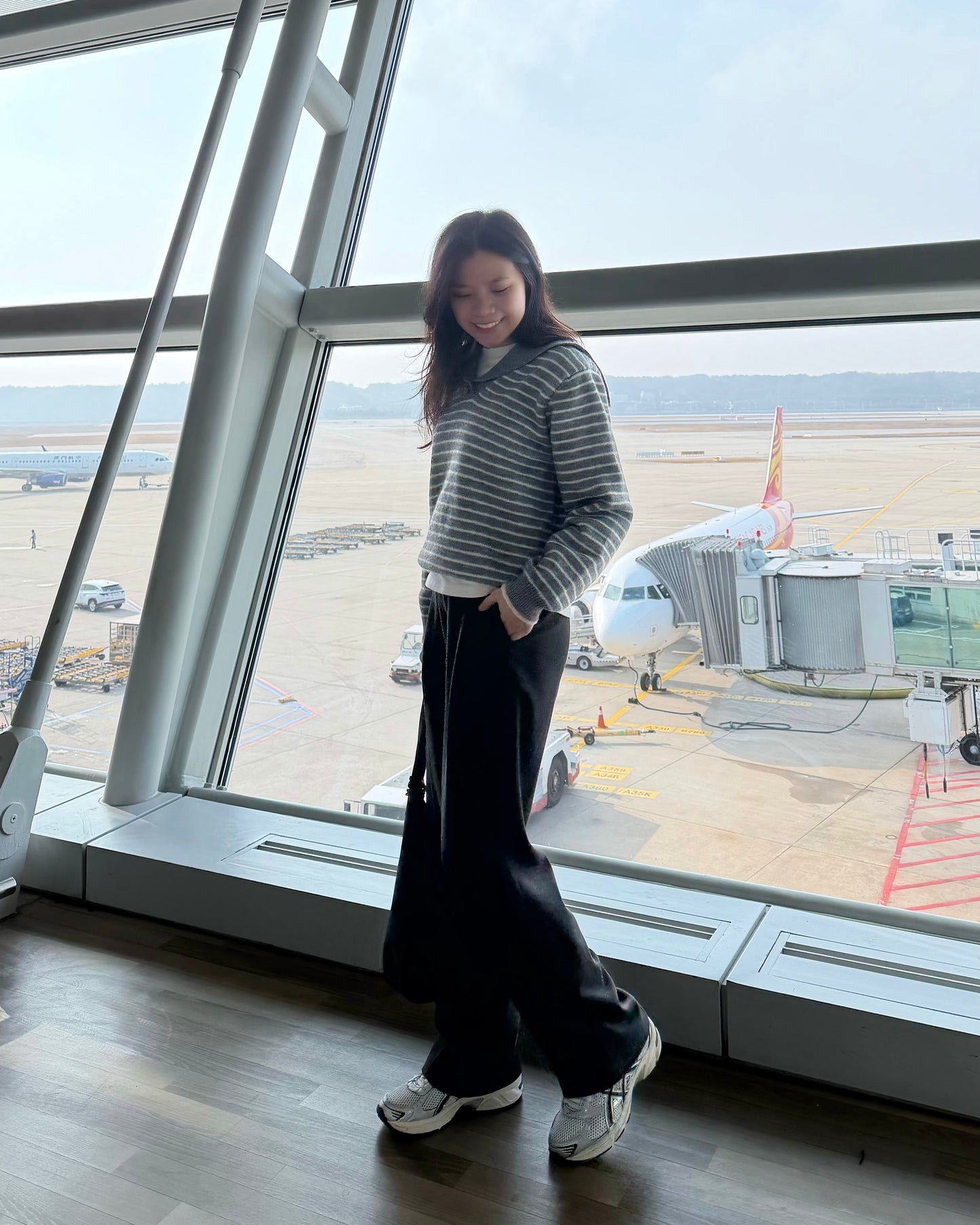 薄絨直筒西裝褲