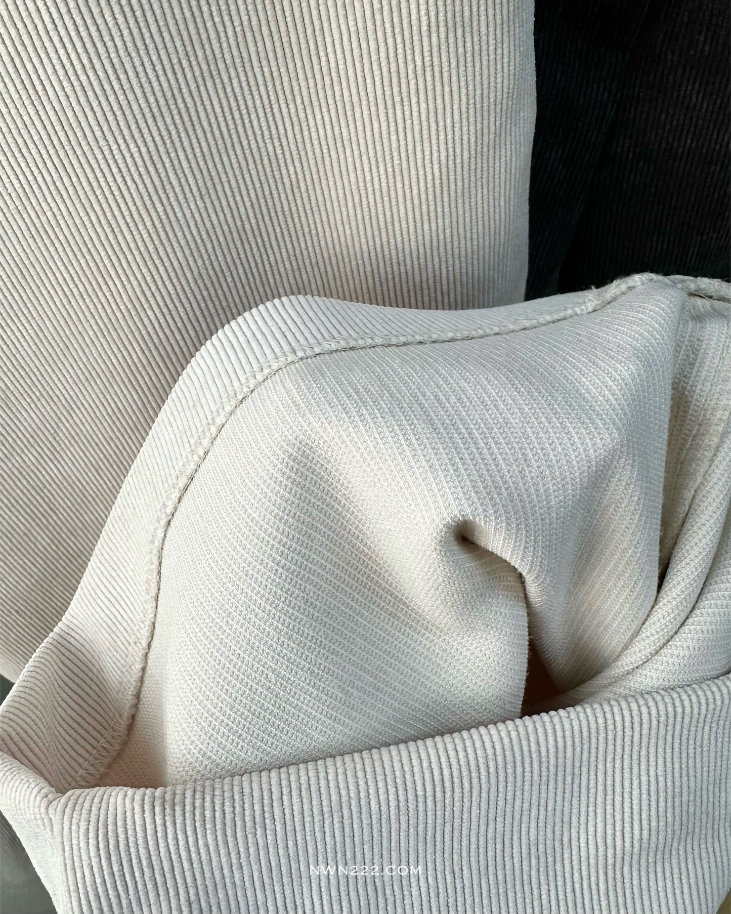 《現貨》燈芯絨面直筒褲