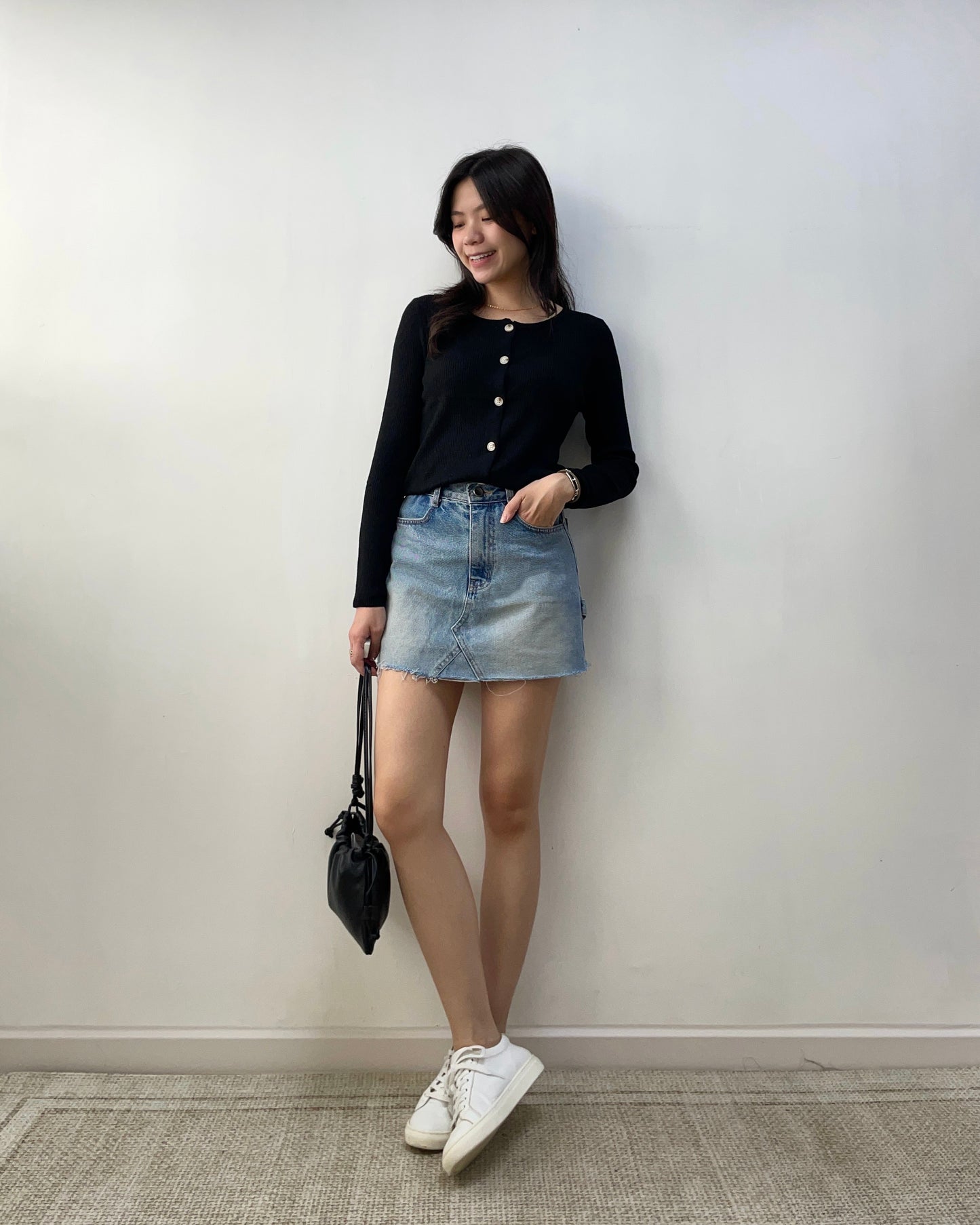 後袋設計短牛仔裙