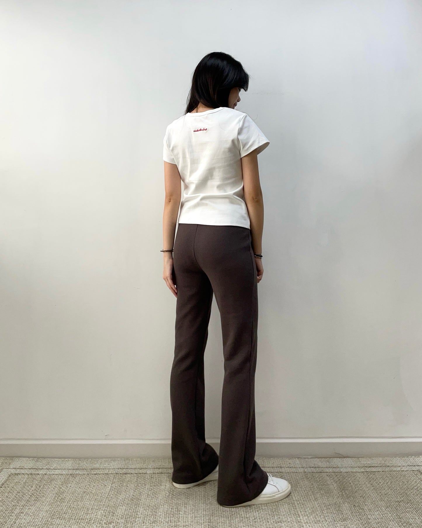 細潦草刺繡Tee