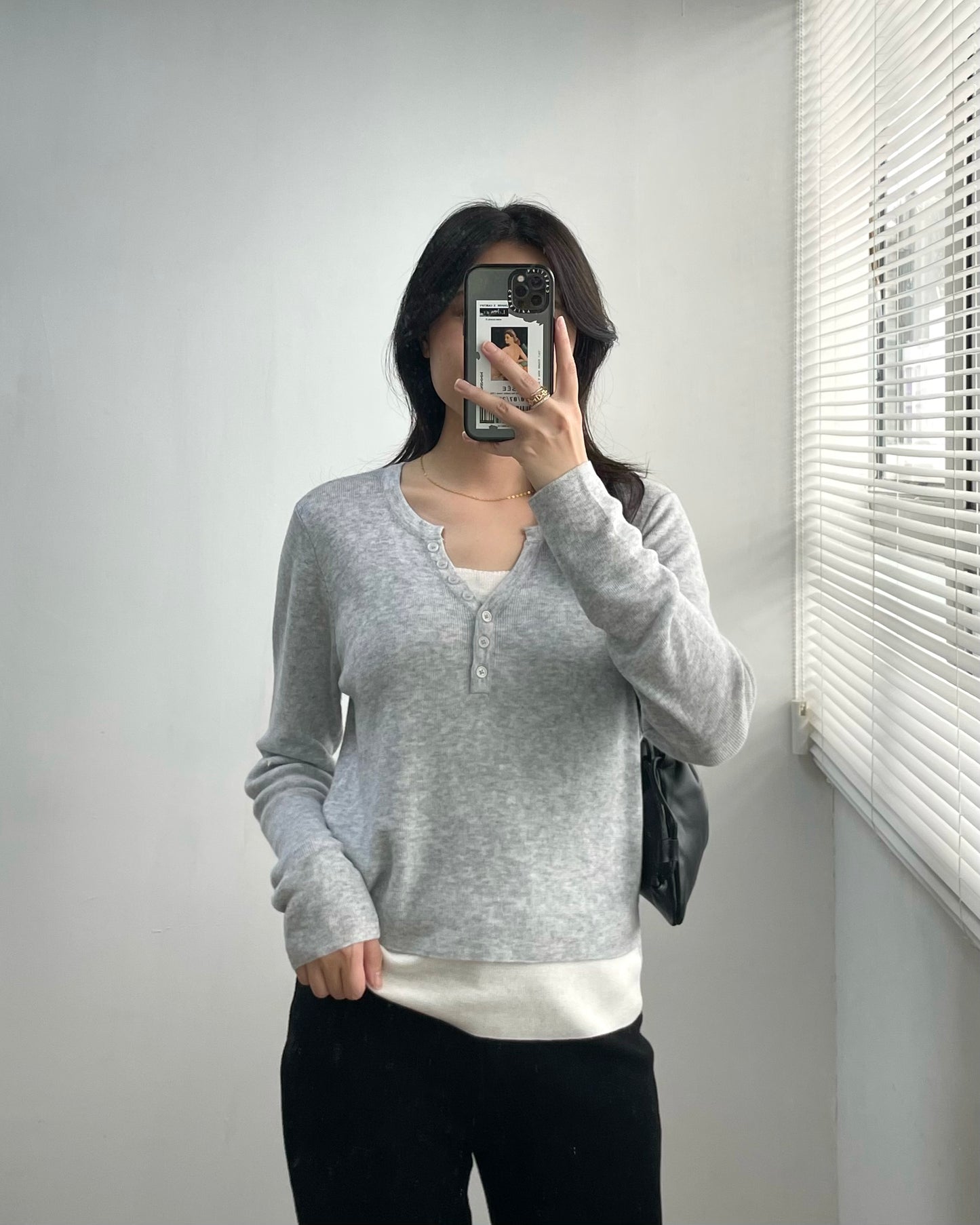 假兩件線長袖Top