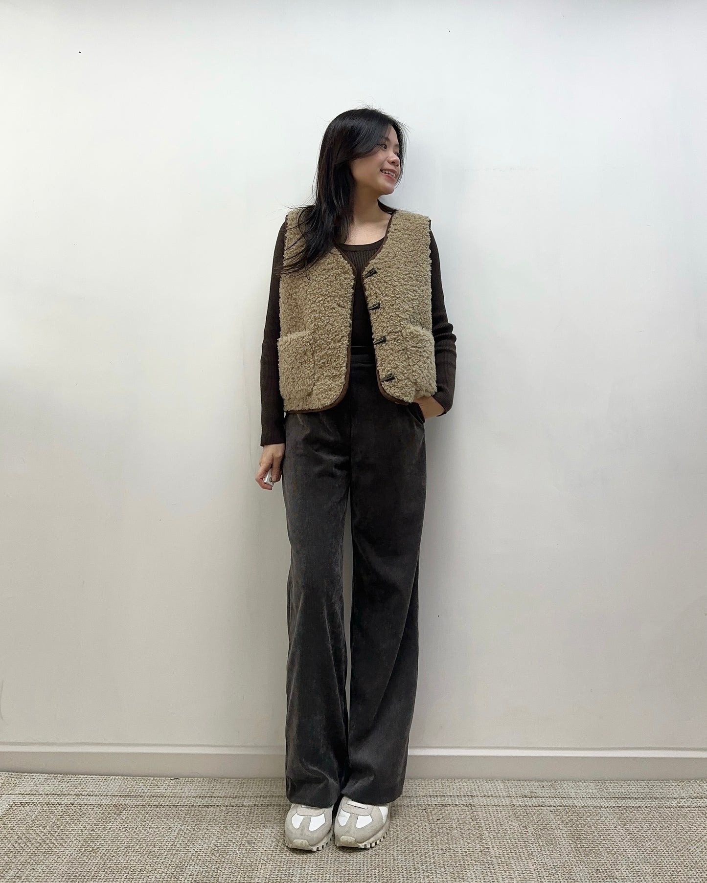 《現貨》燈芯絨面直筒褲