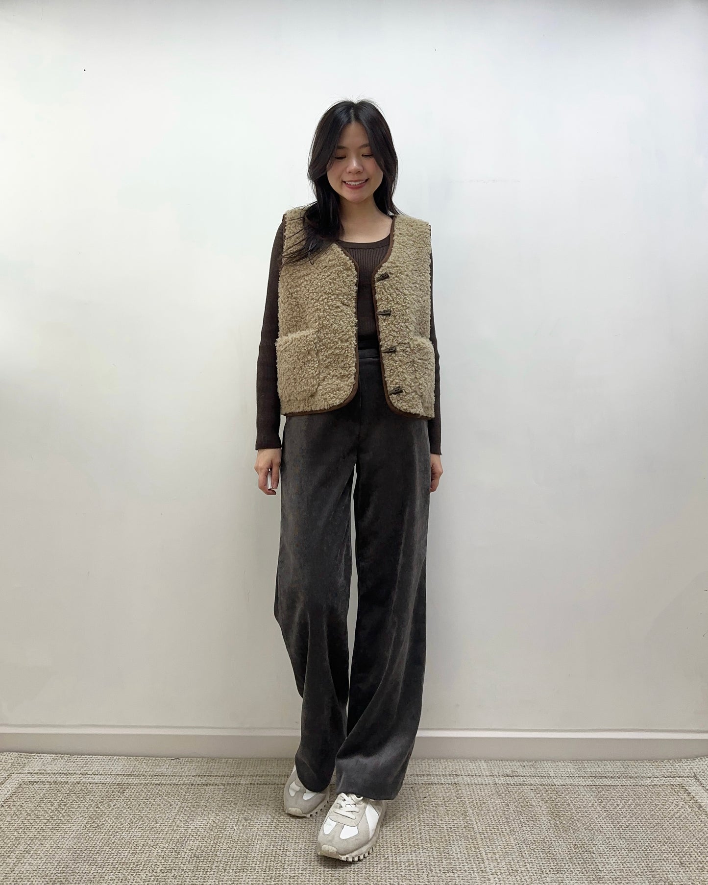 《現貨》燈芯絨面直筒褲