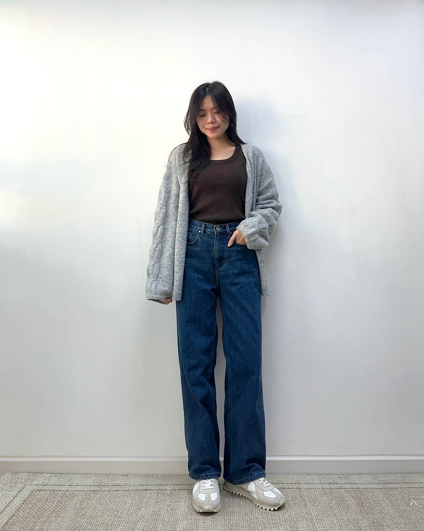 《現貨》圓領暗直間紋Tee