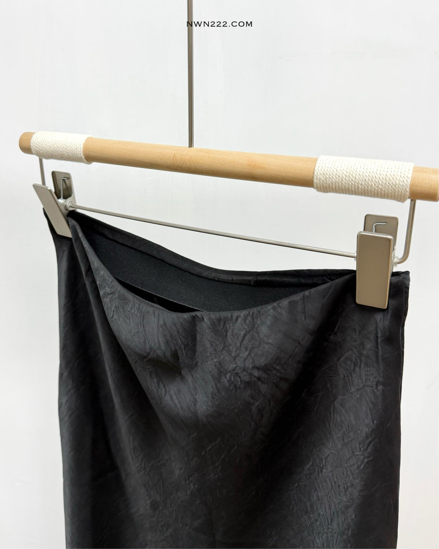 Embossed satin slit midi skirt