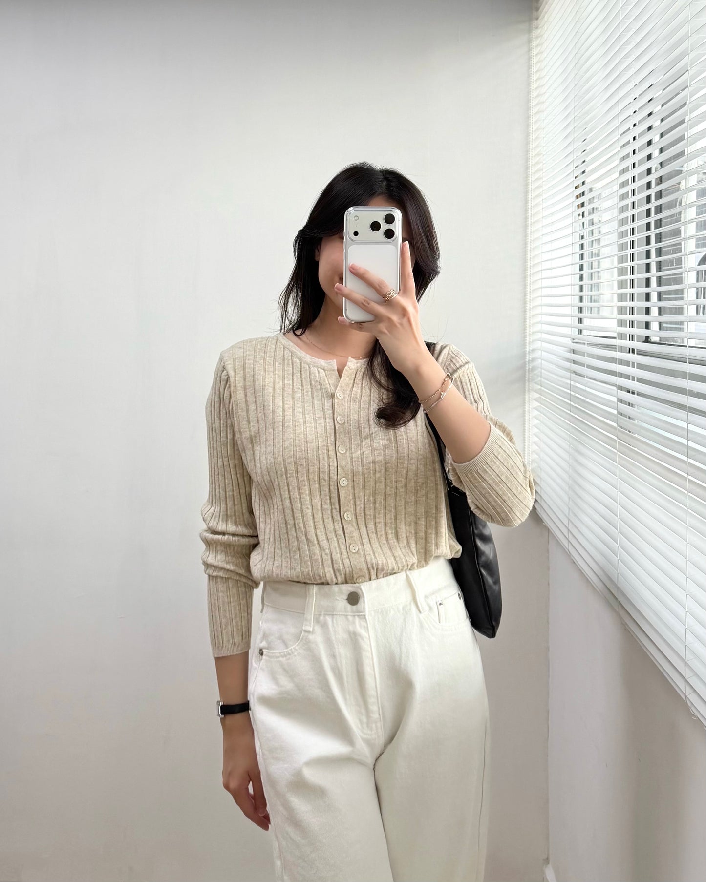 小V領直間條紋冷線Top