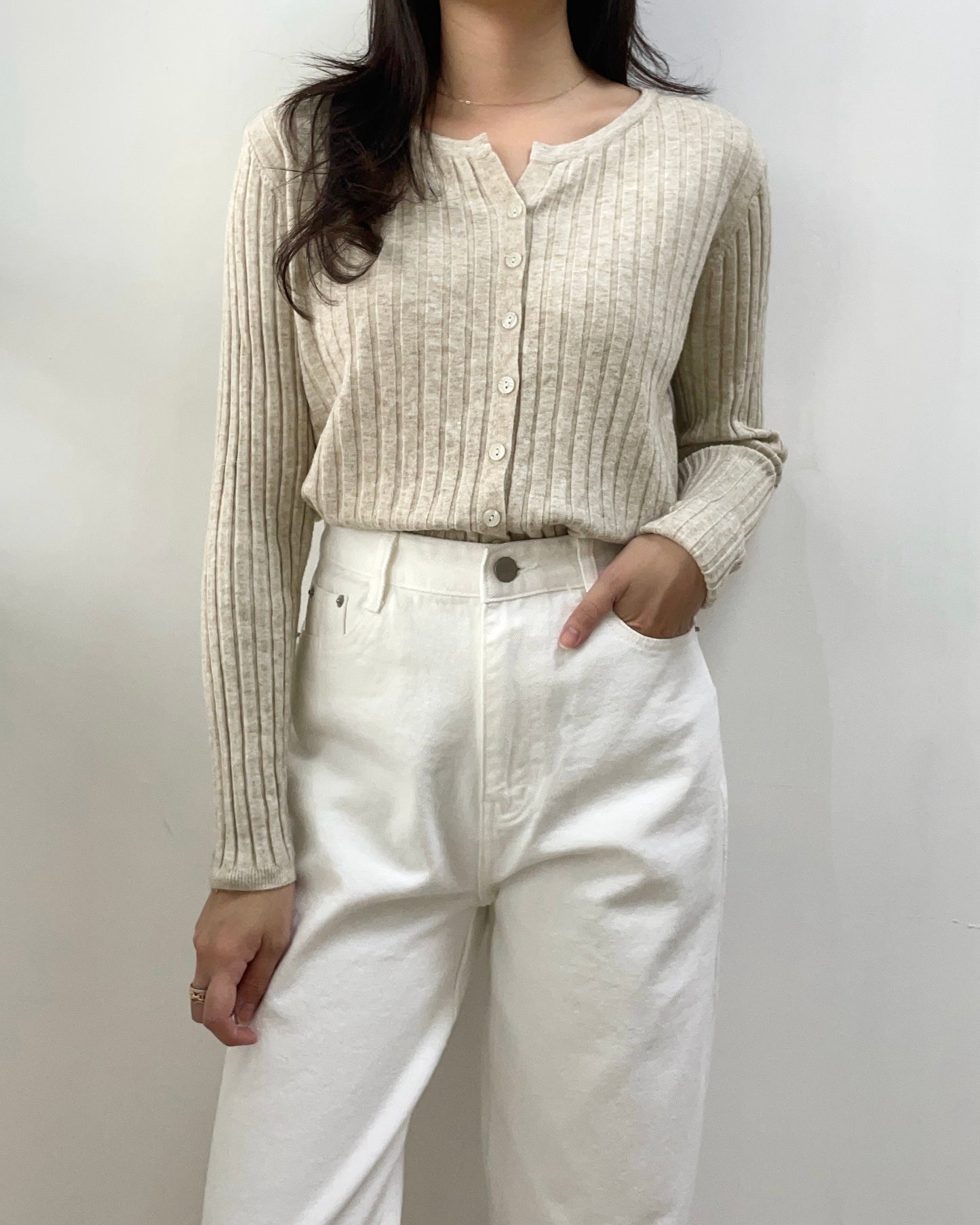 小V領直間條紋冷線Top