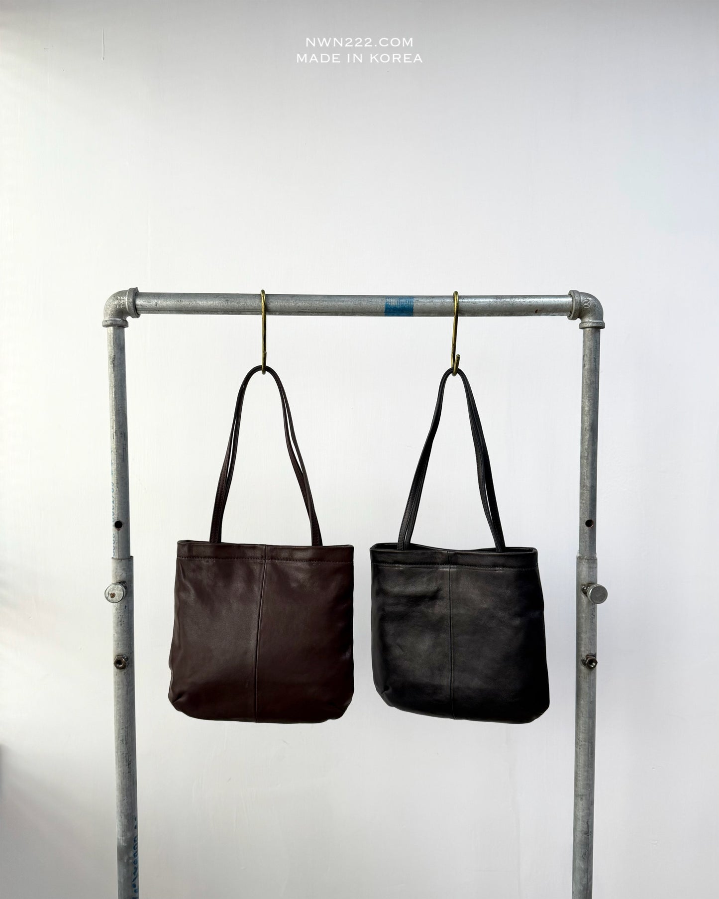 【預訂】方包真羊皮袋