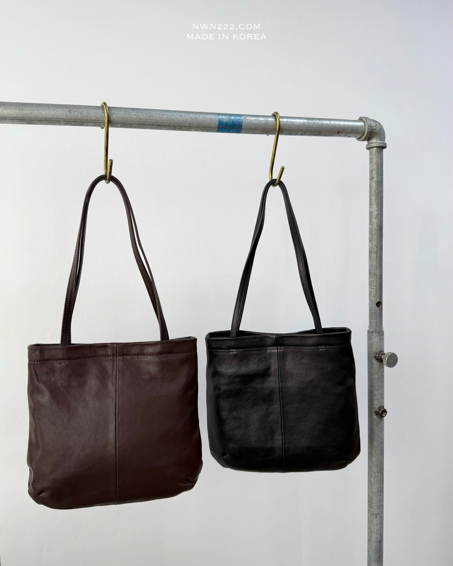 【預訂】方包真羊皮袋