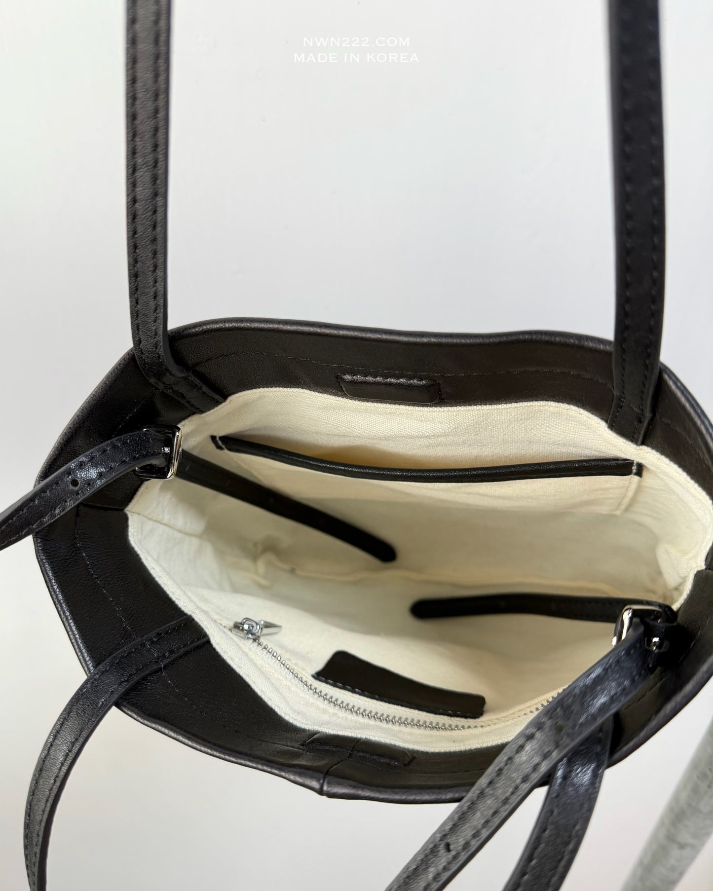 【預訂】方包真羊皮袋